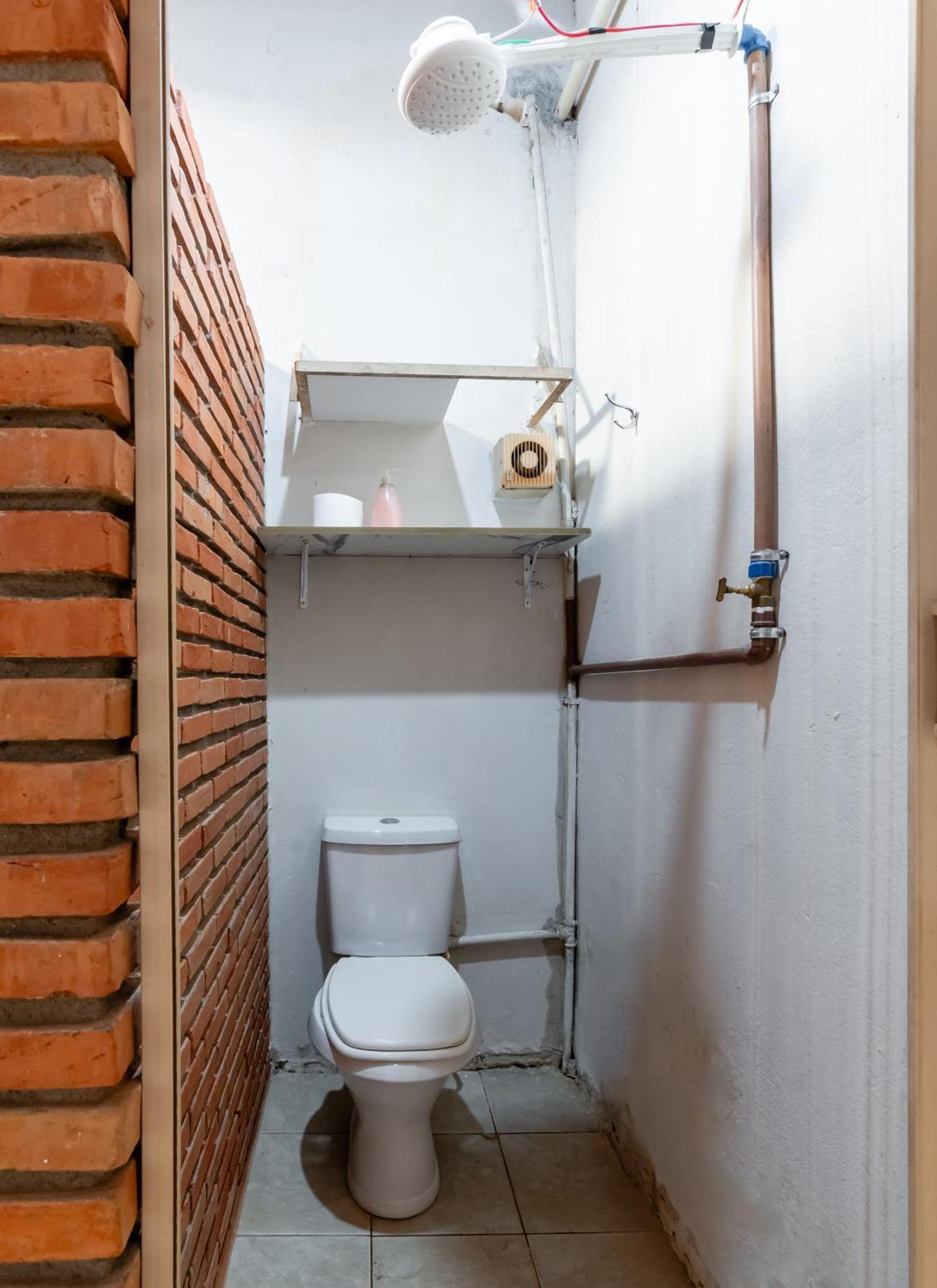 Готель Pousada Roosevelt Quarto 03 - Pousada Central Prox Rodoviaria E Dist Industrial Уберландія Екстер'єр фото
